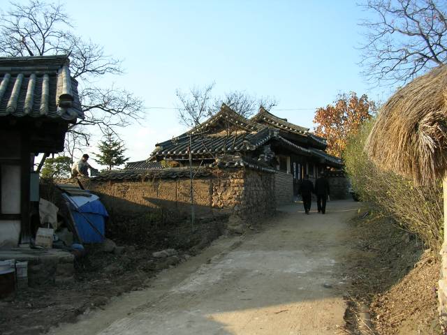 �͉񑺁@���̕��i