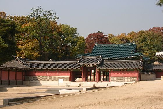 昌徳宮　宣政殿